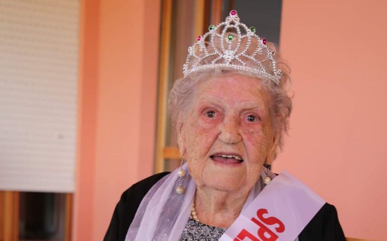 Sardegna terra di longevità, tzia Letizia Puddu di Villanova Tulo festeggia 100 anni