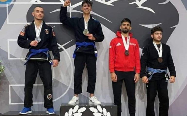 Il giovane tortoliese Mattia Cristo sbanca tutto ai campionati nazionali di BJJ di Milano