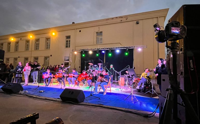Tortolì, concerto in piazza. Giovanni Nulchis: «La musica è sorgente di vita»