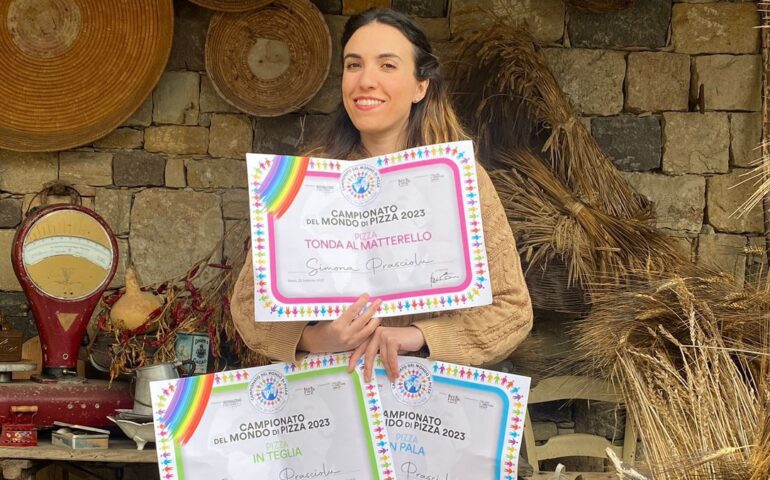 La pizza sarda dei centenari arriva nella top ten mondiale. Simona Prasciolu festeggia