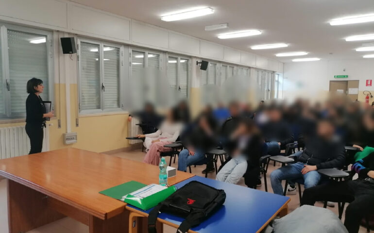 L’educazione alle pari opportunità passa dalla scuola