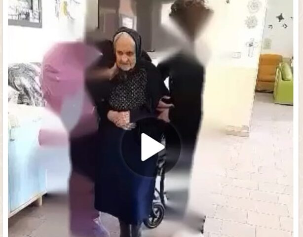 (VIDEO) Tzia Aurelia Manca, a 103 anni, danza il ballo sardo ( ed è favolosa)
