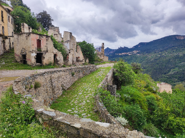 “Su Pissiafoi”, esce nelle sale il cortometraggio ambientato nell’antico borgo di Gairo