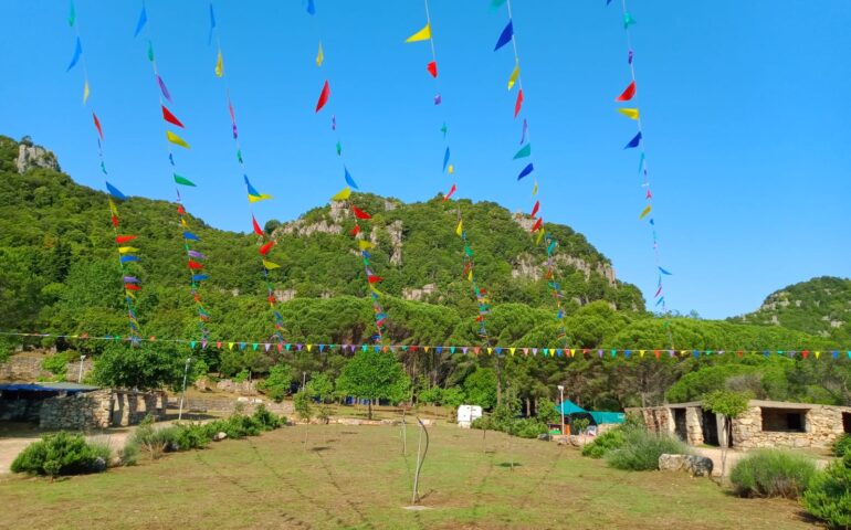 Jerzu si prepara per Sant’Antonio: da stasera la Festa entra nel vivo nell’altopiano, pulito e messo in ordine