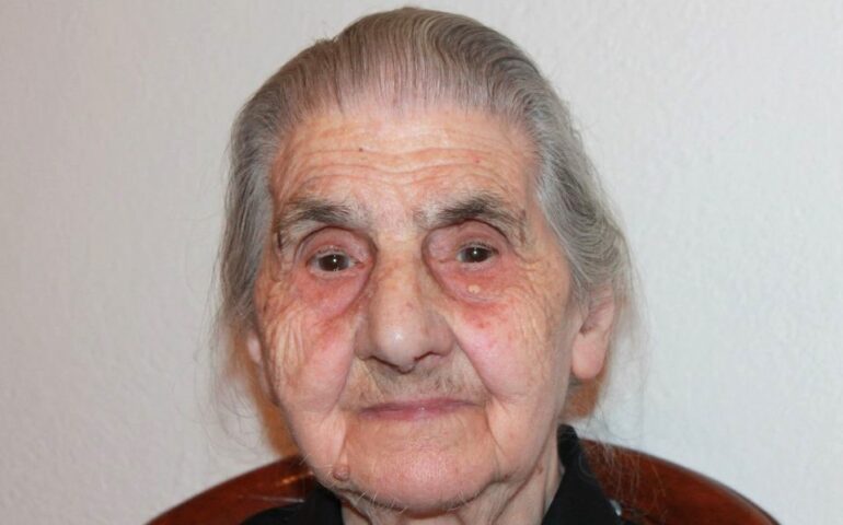 Ultracentenari di Sardegna: tantissimi auguri a Tzia Pietrina per i suoi 104 anni