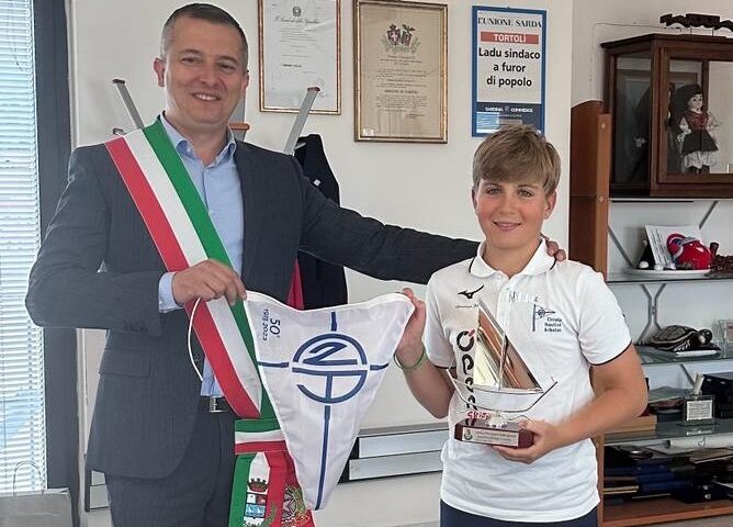 Tortolì: lo “Sportivo dell’anno” è il 13enne velista Gianluca Pilia