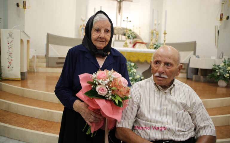 Tzia Annunziata, 100 anni e Tziu Antonio, 104: Perdasdefogu paese con la più alta presenza di centenari del mondo