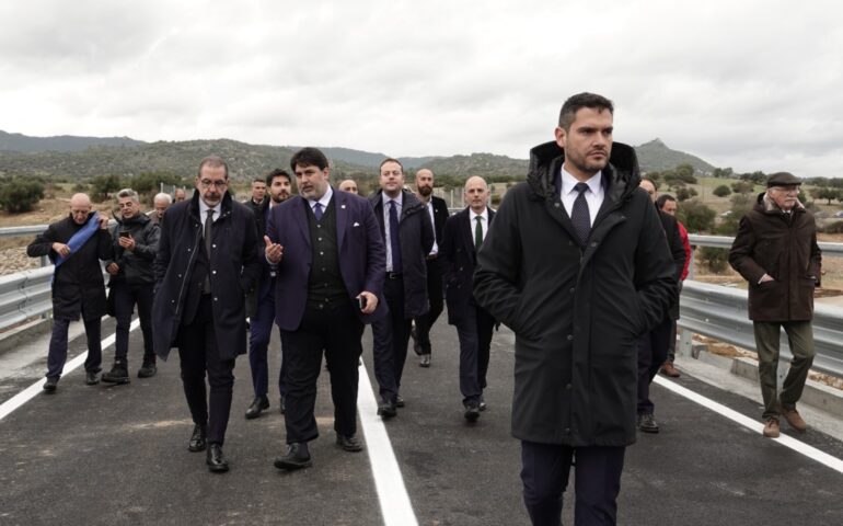 A 10 anni dall’alluvione riapre il ponte di Oloè che unisce Oliena e Dorgali