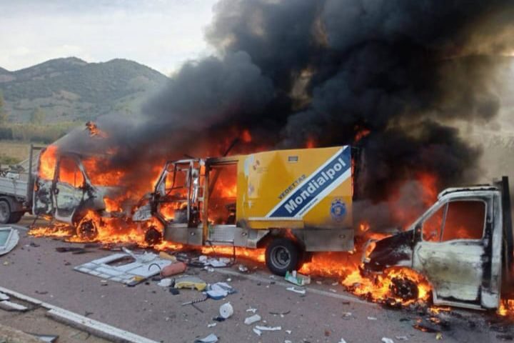 Assalto al portavalori a Tertenia: posti di blocco in l’Ogliastra alla ricerca dei banditi