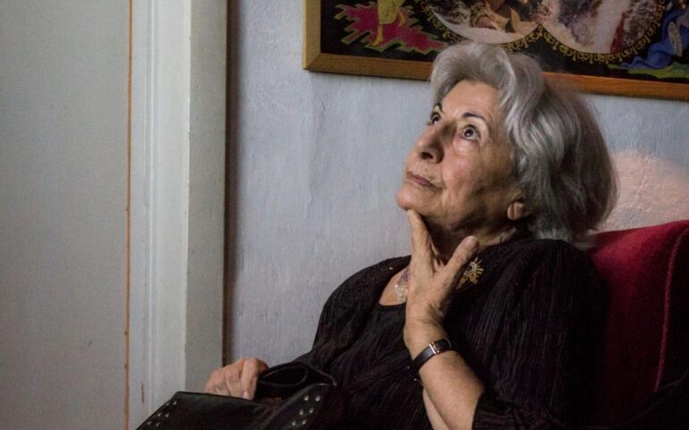 Addio a Maria Giacobbe: la scrittrice nuorese che ha lasciato un’impronta indelebile nella letteratura