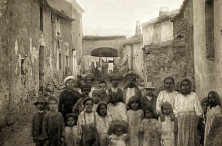 Quiz per ogliastrini doc: Tortolì in un bellissimo scatto del 1920, ma dove ci troviamo?