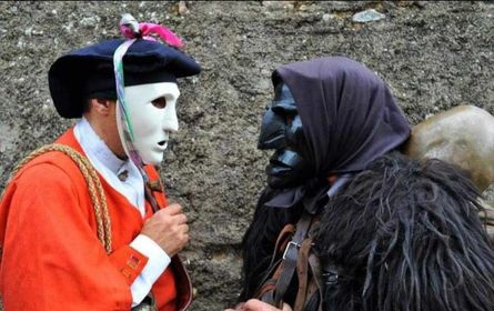 La Sardegna al Carnevale di Venezia: in sfilata i Mamuthones e gli Issohadores di Mamoiada