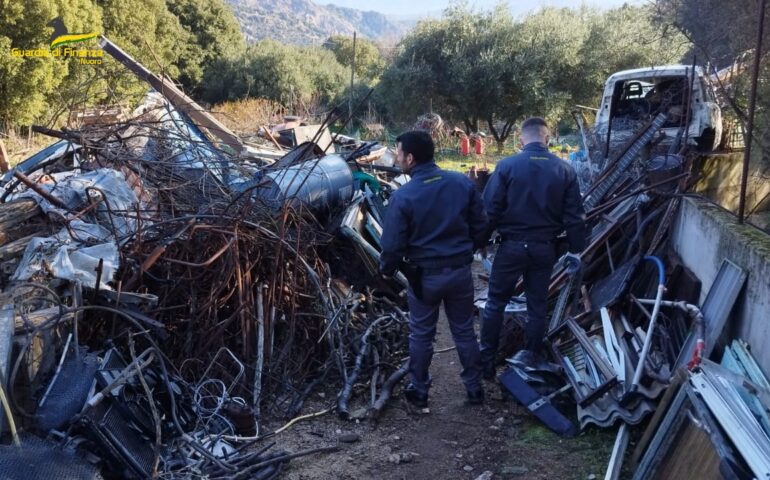 Villagrande, discarica abusiva con rifiuti di ogni genere, anche pericolosi: denunciato un 50enne