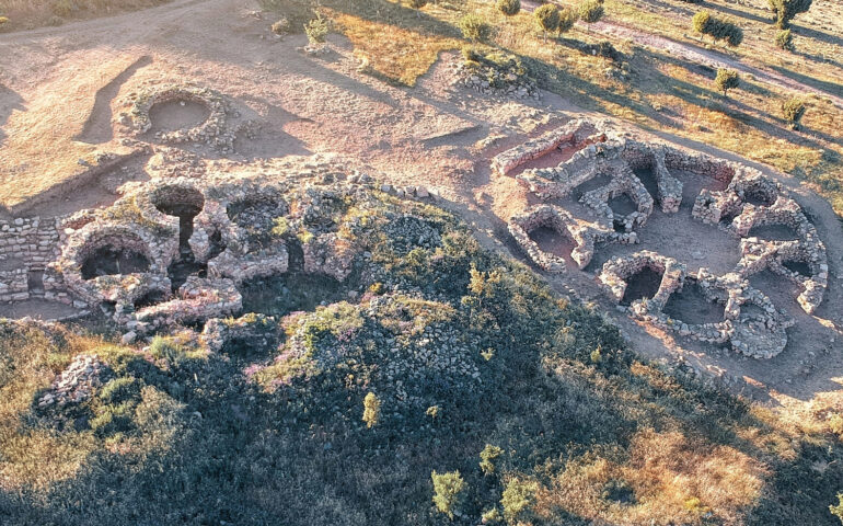 Il villaggio santuario di s’Arcu ‘e is Forros, il più importante centro metallurgico nuragico finora rinvenuto in Sardegna