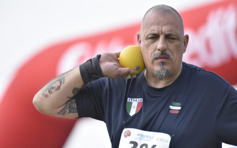 Moreno Marchetti trionfa ancora: un argento e due 4° posti a Jesolo per l’atleta paralimpico ogliastrino