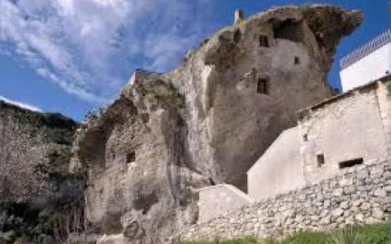 domus de janas la rocca