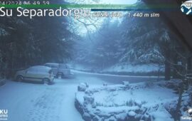 Pazzo meteo di aprile in Sardegna: neve e temperature sotto zero nelle montagne dell’Isola
