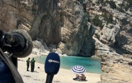 Mediaset alla scoperta di Cala Mariolu: la seconda spiaggia più bella al mondo