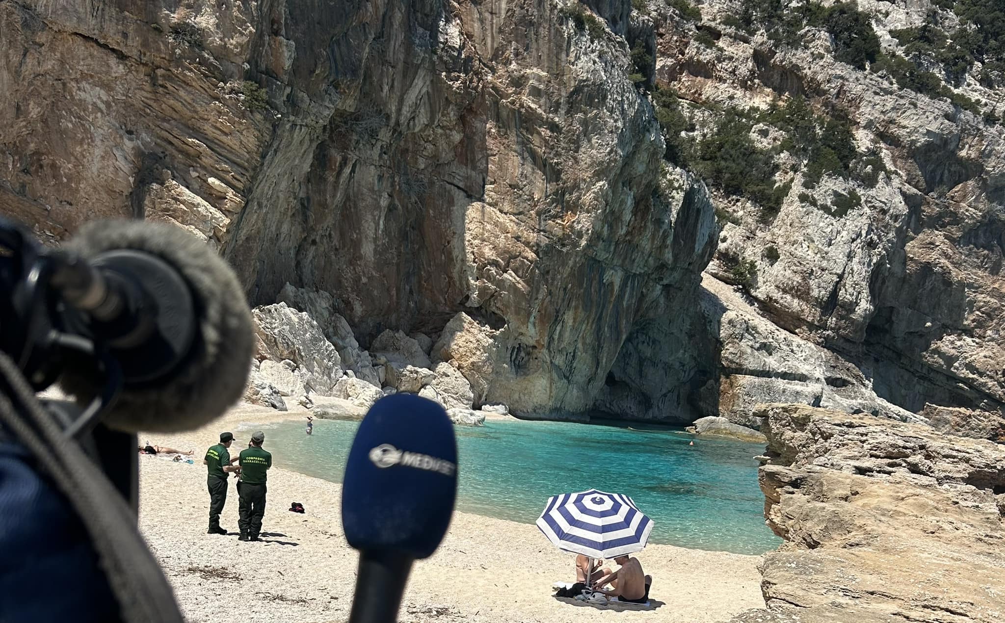 Mediaset alla scoperta di Cala Mariolu: la seconda spiaggia più bella al mondo
