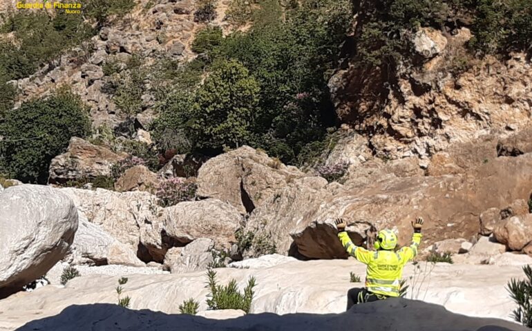 Turista belga cade a su Gorropu: la donna viene soccorsa dal Soccorso Alpino della Guardia di Finanza