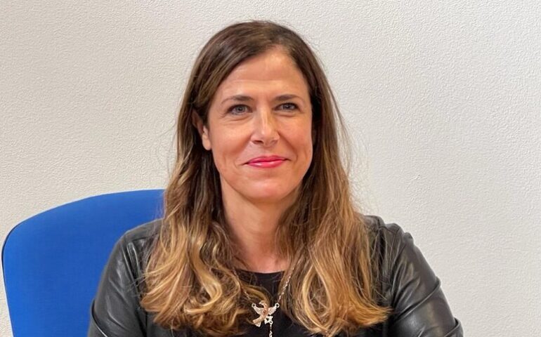Rapina in casa dell’anziana madre di Alessandra Todde: la presidente torna d’urgenza a Nuoro