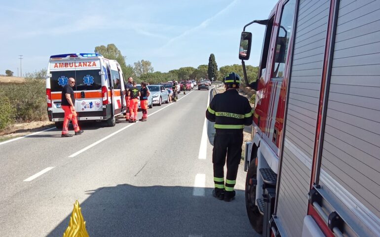 Tamponamento a catena, due feriti portati al San Francesco
