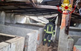 crollo stalle a Lanusei