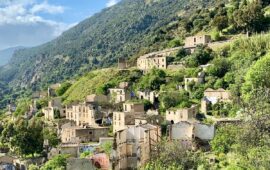 Gairo Vecchio, paese fantasma