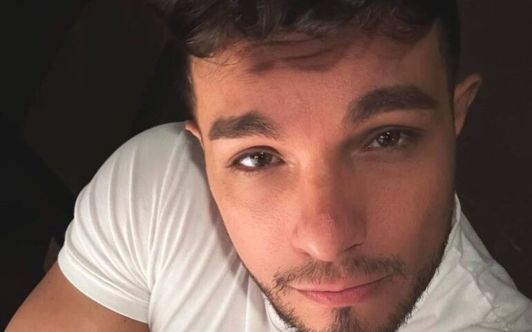 Marco Carta ( PH Profilo ufficiale Instagram Marco Carta)