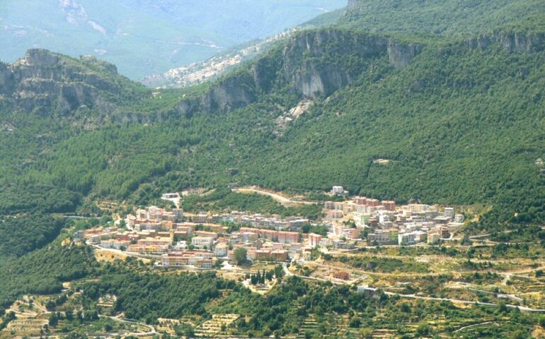 Osini (Wikipedia)
