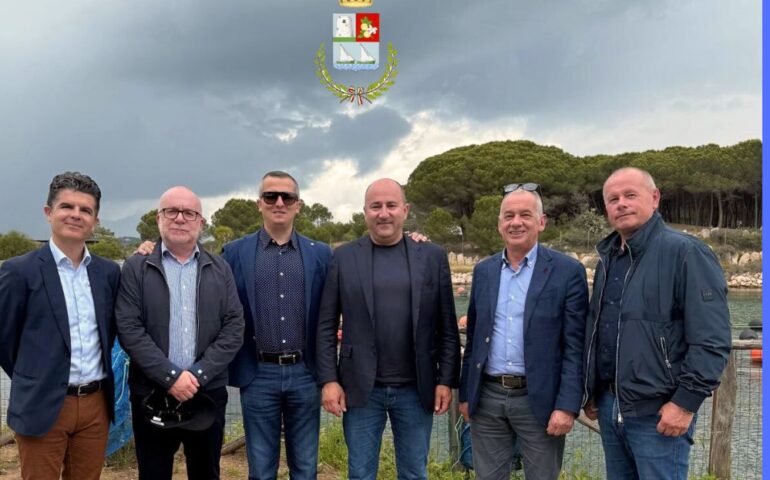 La V Commissione del Consiglio regionale in visita al compendio ittico di Tortolì