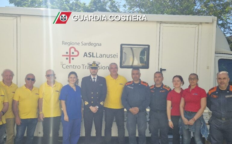 Donazione sangue Arbatax Guardia di Finanza Avis