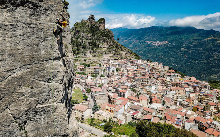 Ulassai Festival 2025: quattro giorni di libertà, sport e natura tra i Tacchi d’Ogliastra