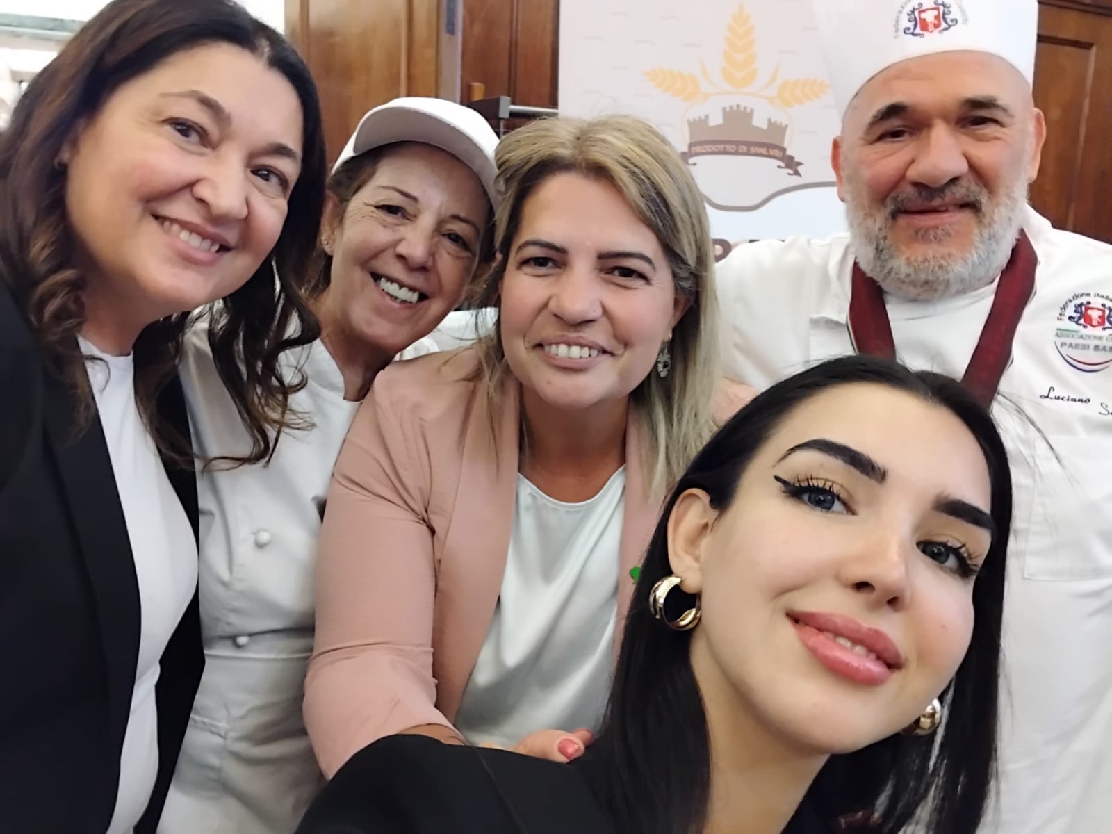 Vitalia Scano e Giulia Mura con i colleghi a Roma