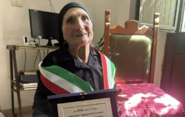 La Sardegna ha una nuova, bellissima centenaria: zia Adele di Ussassai che oggi spegne 100 candeline