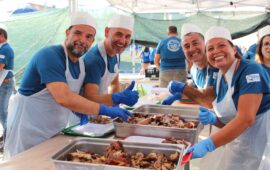 Baunei celebra la XXI Sagra del Maialetto: gusto, tradizione e convivialità il 26 luglio in Piazza Bingigedda