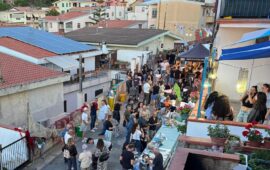 Grande partecipazione per l’edizione 2025 di Arbatax Borgo Marinaro: migliaia di persone in festa