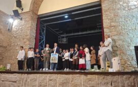Tortolì, lo spettacolo delle scuole medie di Monte Attu tra memoria, leggende e identità culturale