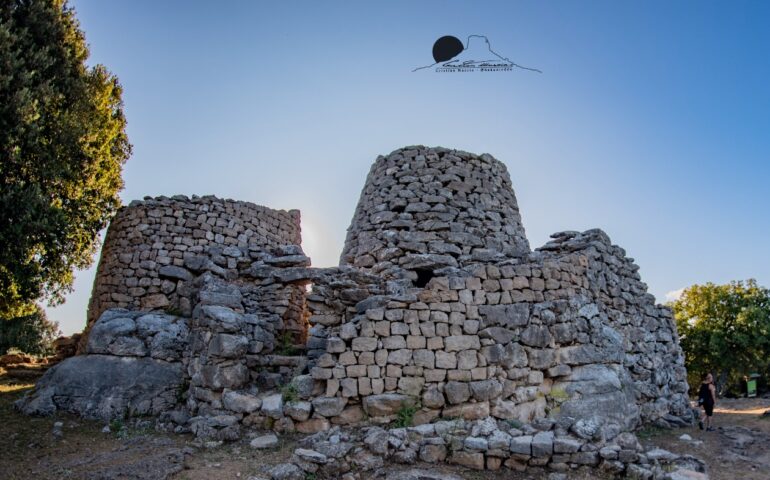 Nel cuore dei Tacchi d'Ogliastra: piccolo viaggio al Nuraghe Serbissi, tra pietra, cielo e mistero
