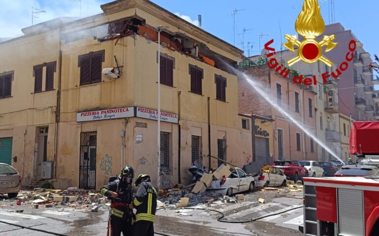 Esplosione-a-Sassari-PH-Vigili-del-Fuoco