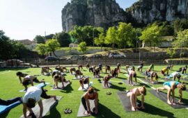 Festival dei Tacchi, non solo teatro: corsi di yoga, erbe officinali, arte all’aperto ed esperienze comunitarie