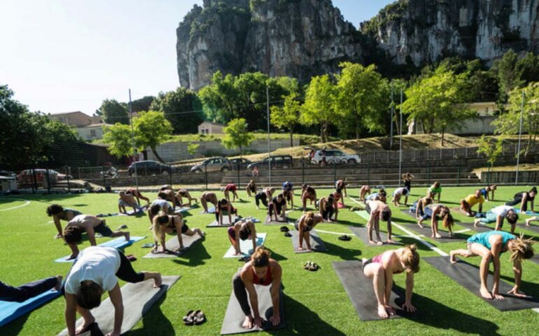 yoga per il Festival dei Tacchi PH Ufficio stampa