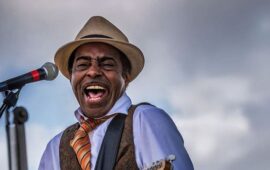 Rocce Rosse Blues: a Lanusei si accende l’anima del festival con tre serate di blues