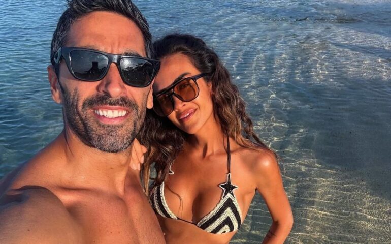 Giorgia Palmas e Filippo Magnini in Sardegna PH Instagram Giorgia Palmas