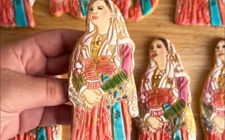 biscotti abito tradizionale sardo
