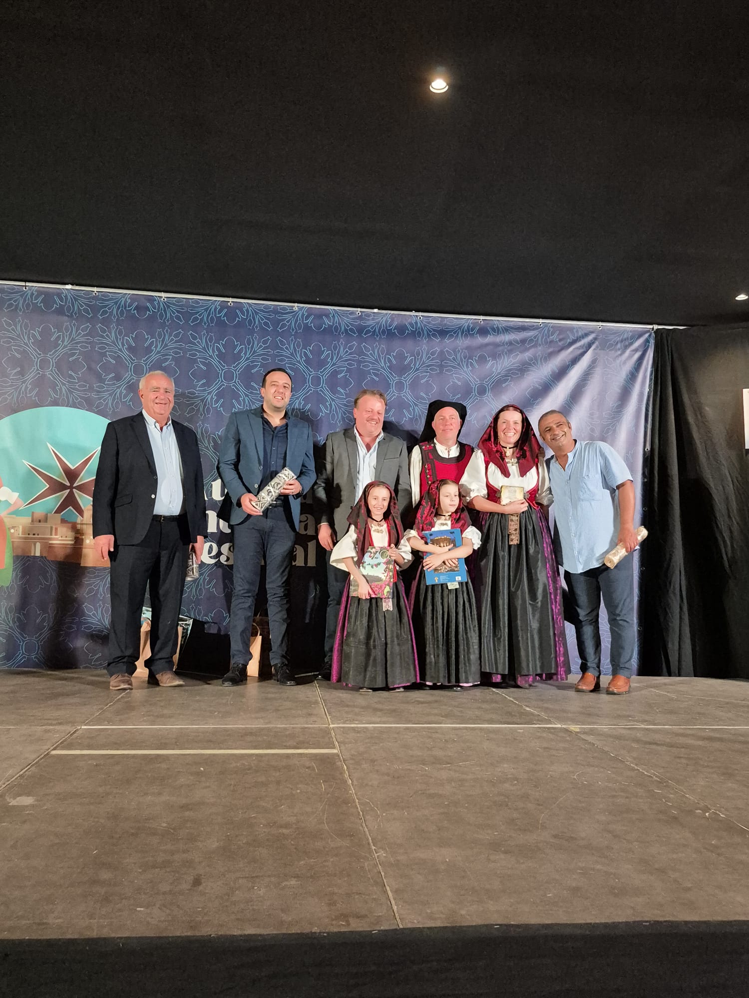 Il gruppo folk Sant'Andrea di Tortolì al Festival internazionale del Folklore a Gozo