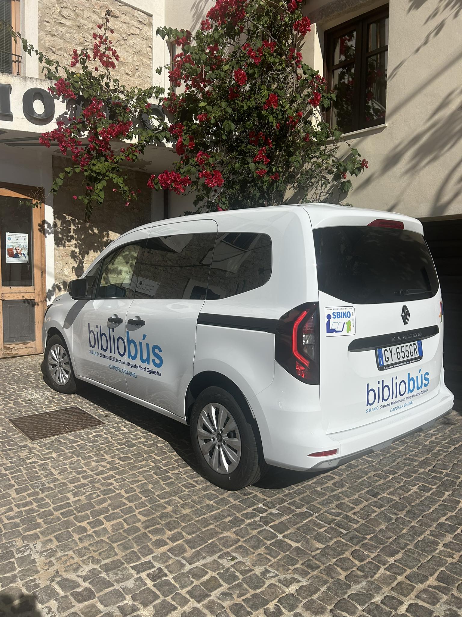 auto bibliobus Baunei