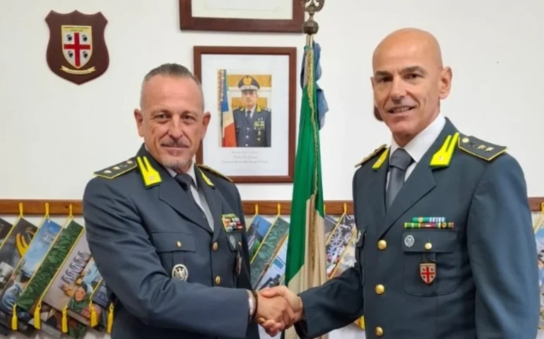 Cambio al comando della Guardia di Finanza di Arbatax: il tenente Di Blasi subentra a Musone