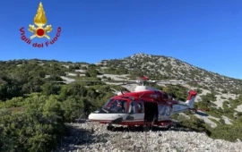 Oliena-Dorgali, uomo soccorso in una valle mentre cercava disperatamente i suoi cani dispersi
