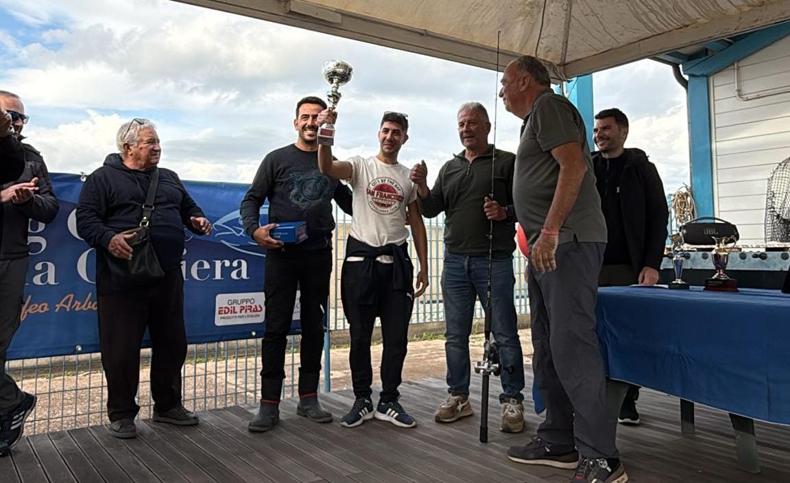 Ghiani, Ghiani, Pirroni, primo posto